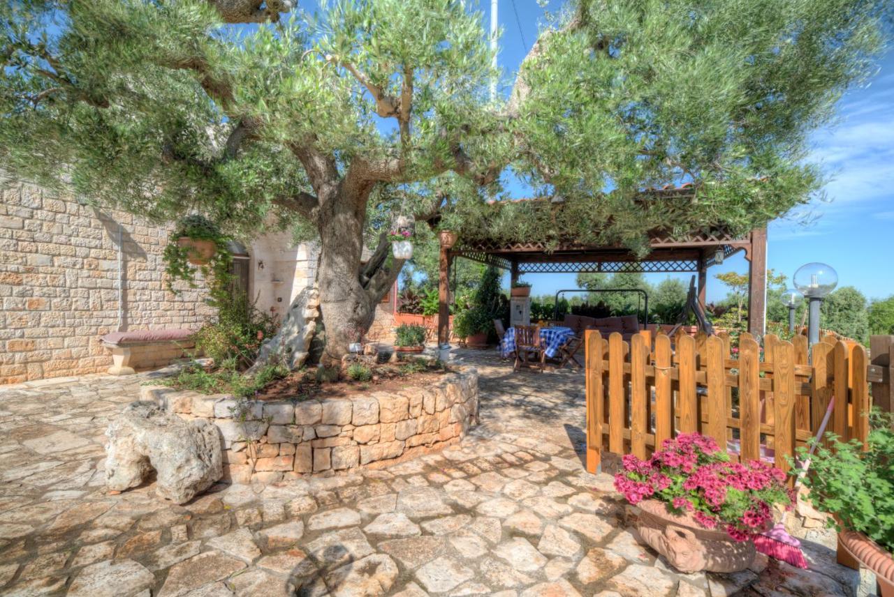 Trullo Paan By Typney Ostuni Exterior photo