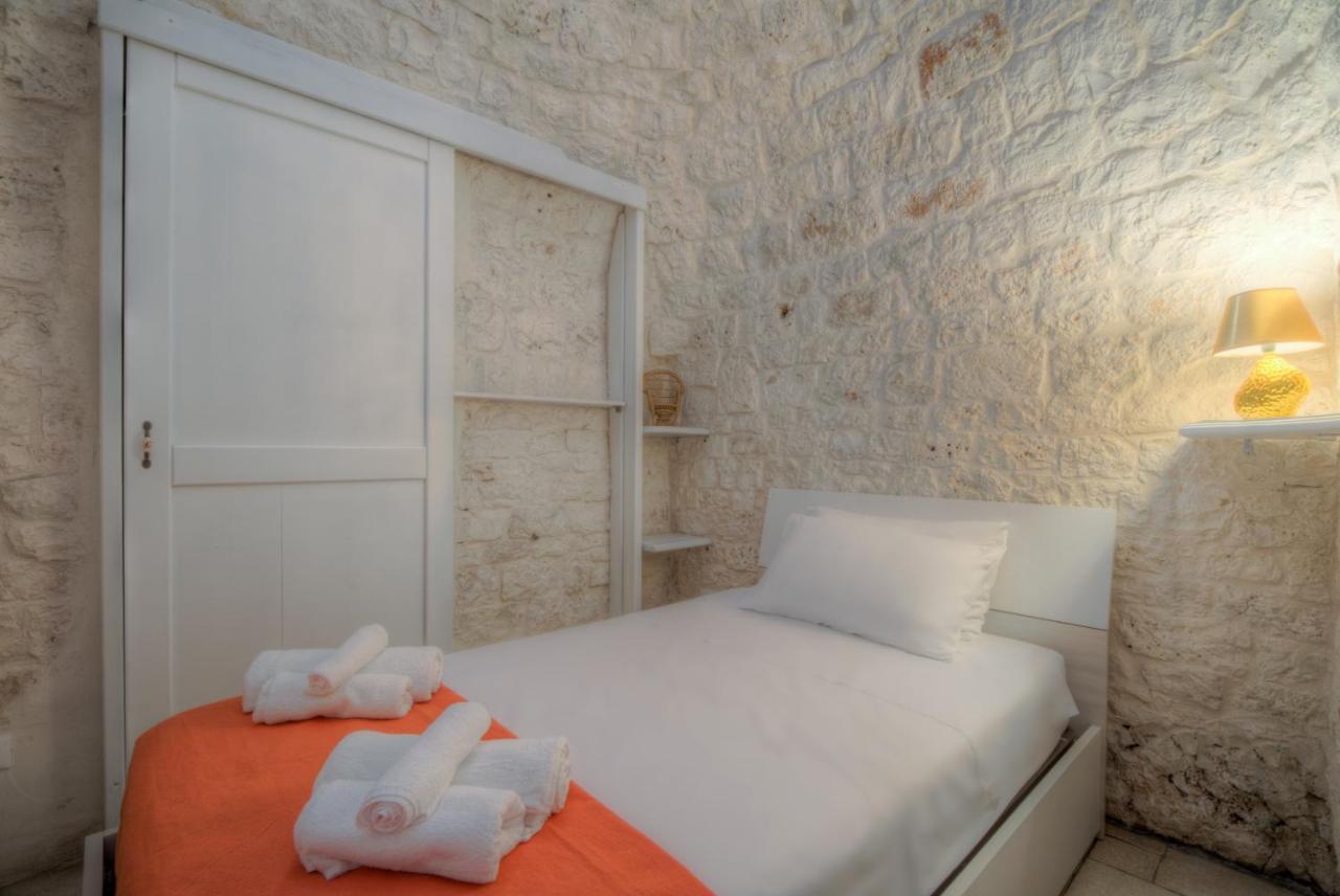 Trullo Paan By Typney Ostuni Exterior photo